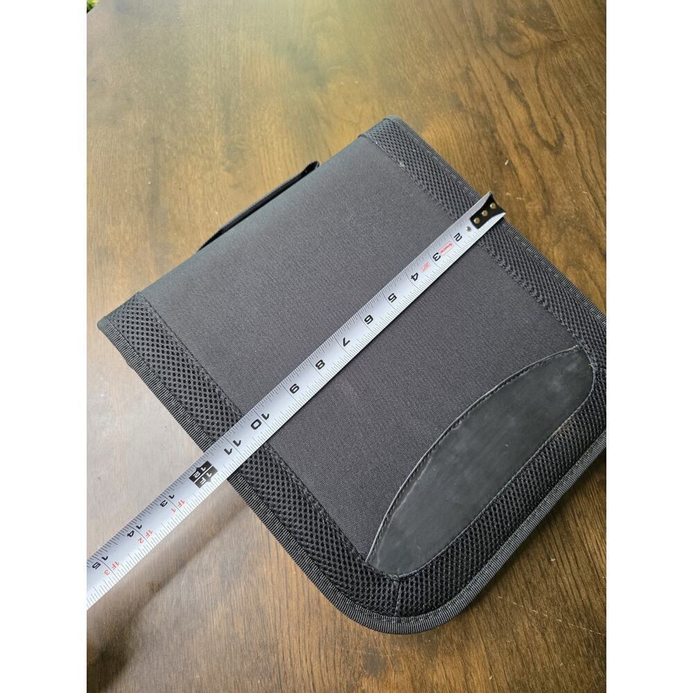 Vintage CD/DVD Nylon carrying case holder with strap-holds 32 CD's - Picture 15 of 16